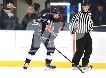 Thumbnail 1 in Avon Old Farms Varsity B @ Kent photogallery.