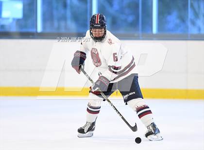 Thumbnail 2 in Avon Old Farms Varsity B @ Kent photogallery.