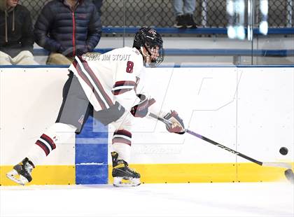 Thumbnail 3 in Avon Old Farms Varsity B @ Kent photogallery.
