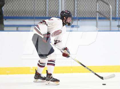 Thumbnail 1 in Avon Old Farms Varsity B @ Kent photogallery.