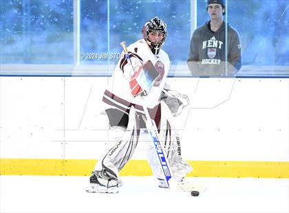 Thumbnail 2 in Avon Old Farms Varsity B @ Kent photogallery.
