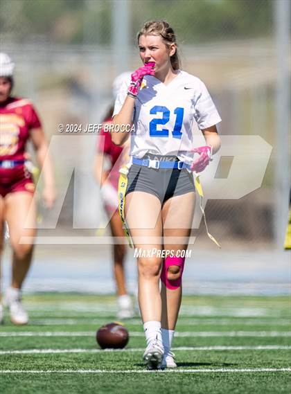 Thumbnail 3 in Agoura vs. Simi Valley photogallery.