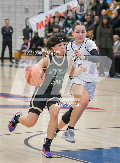Thumbnail 1 in Bishop O'Dowd vs. Moreau Catholic (NCS Division 2 Championship) photogallery.