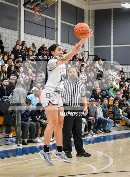Thumbnail 1 in Bishop O'Dowd vs. Moreau Catholic (NCS Division 2 Championship) photogallery.