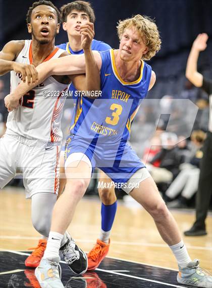 Thumbnail 3 in Fortune Early College vs. Ripon Christian (CIF SJS Division 5 Final) photogallery.