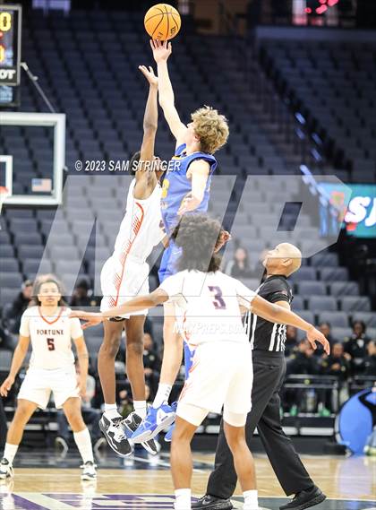 Thumbnail 2 in Fortune Early College vs. Ripon Christian (CIF SJS Division 5 Final) photogallery.