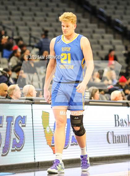 Thumbnail 2 in Fortune Early College vs. Ripon Christian (CIF SJS Division 5 Final) photogallery.