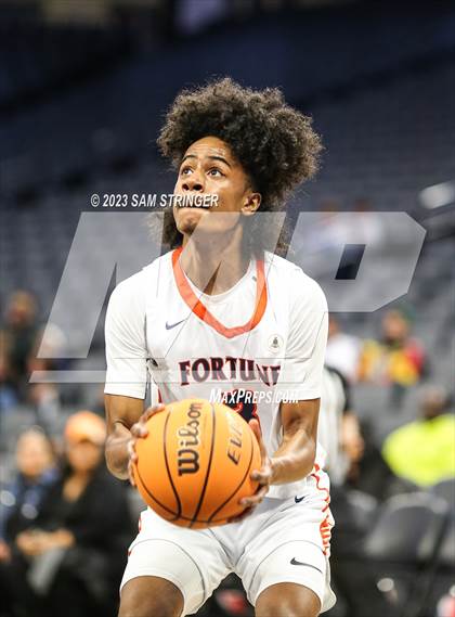 Thumbnail 2 in Fortune Early College vs. Ripon Christian (CIF SJS Division 5 Final) photogallery.