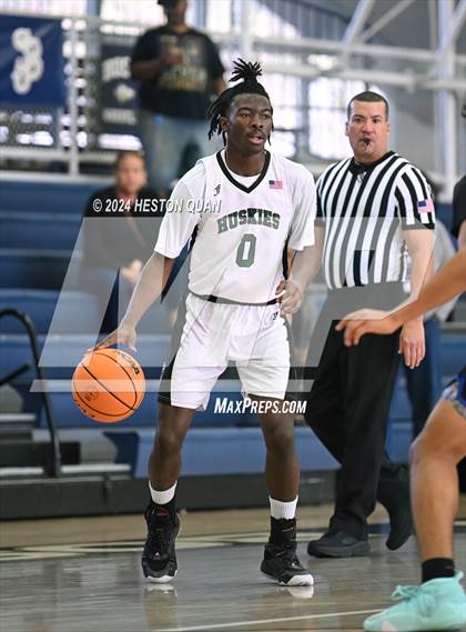 Thumbnail 2 in Desert Christian Academy vs. Fairmont Prep (MLK Dream Classic) photogallery.