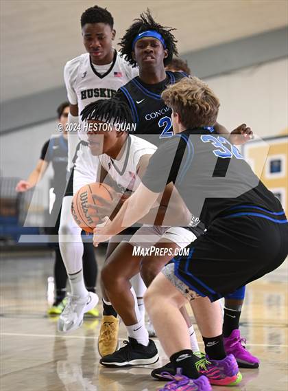 Thumbnail 3 in Desert Christian Academy vs. Fairmont Prep (MLK Dream Classic) photogallery.