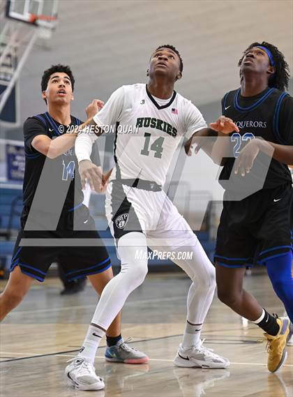 Thumbnail 1 in Desert Christian Academy vs. Fairmont Prep (MLK Dream Classic) photogallery.