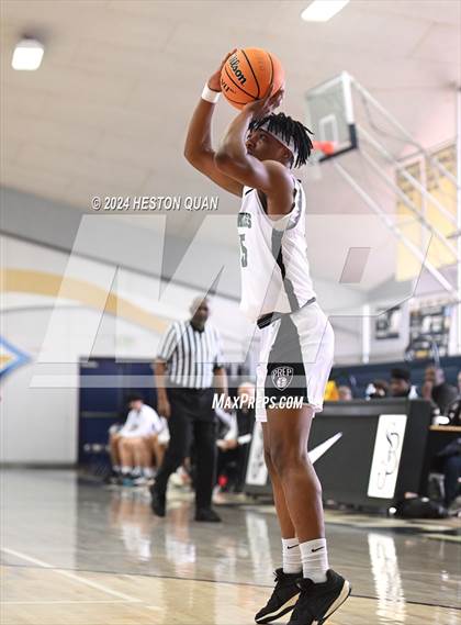 Thumbnail 3 in Desert Christian Academy vs. Fairmont Prep (MLK Dream Classic) photogallery.
