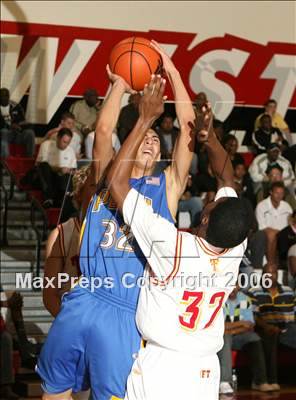 Thumbnail 1 in Taft vs. Poly (Westchester Tip-Off Classic) photogallery.