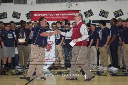 Thumbnail 3 in Central Catholic TOC Ceremony photogallery.