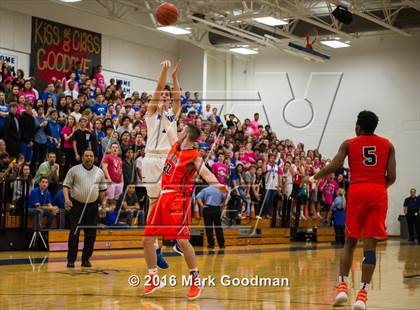 Thumbnail 3 in Seven Lakes @ Katy Taylor photogallery.