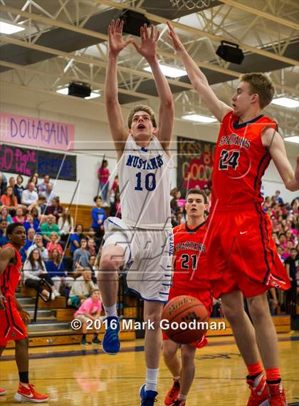 Thumbnail 3 in Seven Lakes @ Katy Taylor photogallery.