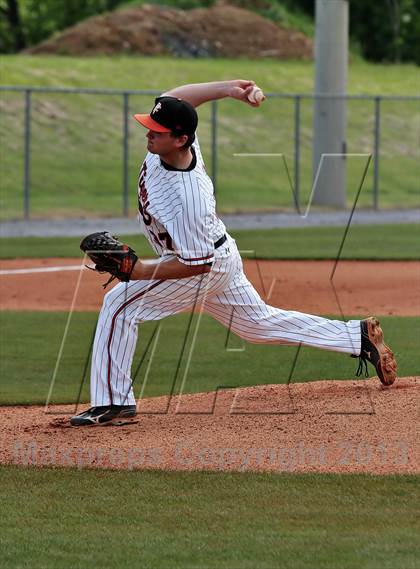Thumbnail 1 in Gibbs @ Pigeon Forge (3AA District Finals) photogallery.