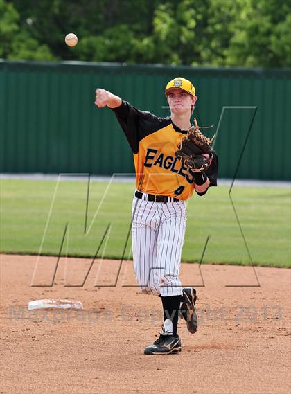 Thumbnail 3 in Gibbs @ Pigeon Forge (3AA District Finals) photogallery.
