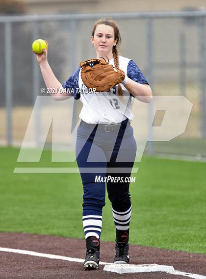 Thumbnail 3 in Graford vs. Perrin-Whitt photogallery.