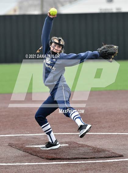 Thumbnail 3 in Graford vs. Perrin-Whitt photogallery.