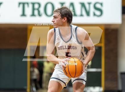 Thumbnail 2 in Terry Sanford vs. South View photogallery.