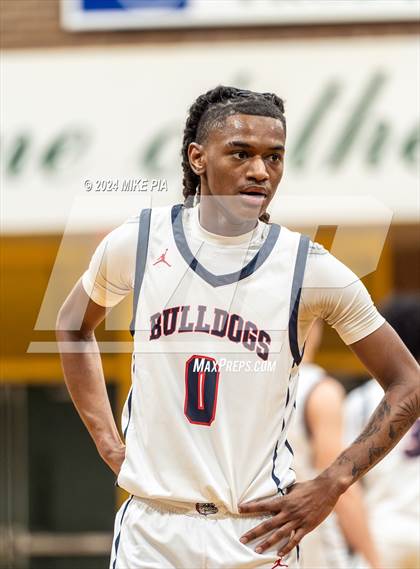 Thumbnail 2 in Terry Sanford vs. South View photogallery.