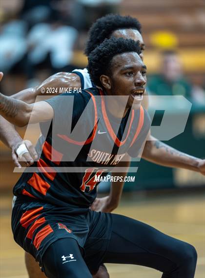 Thumbnail 1 in Terry Sanford vs. South View photogallery.