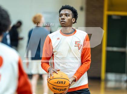 Thumbnail 3 in Terry Sanford vs. South View photogallery.