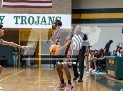 Thumbnail 1 in Terry Sanford vs. South View photogallery.