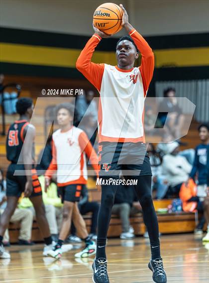 Thumbnail 1 in Terry Sanford vs. South View photogallery.