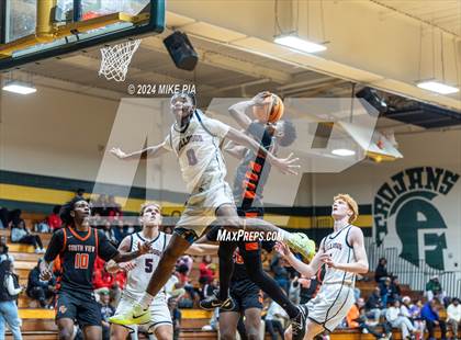Thumbnail 3 in Terry Sanford vs. South View photogallery.