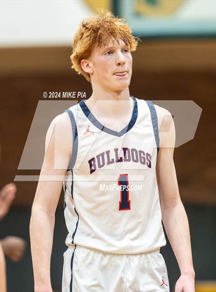 Thumbnail 3 in Terry Sanford vs. South View photogallery.