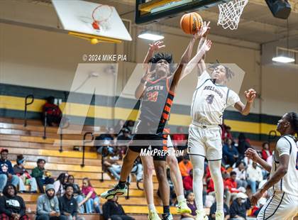 Thumbnail 3 in Terry Sanford vs. South View photogallery.