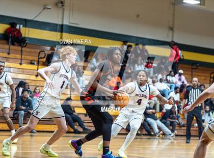 Thumbnail 3 in Terry Sanford vs. South View photogallery.