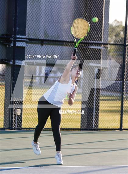 Thumbnail 2 in Out-of-Door Academy vs Palmetto photogallery.
