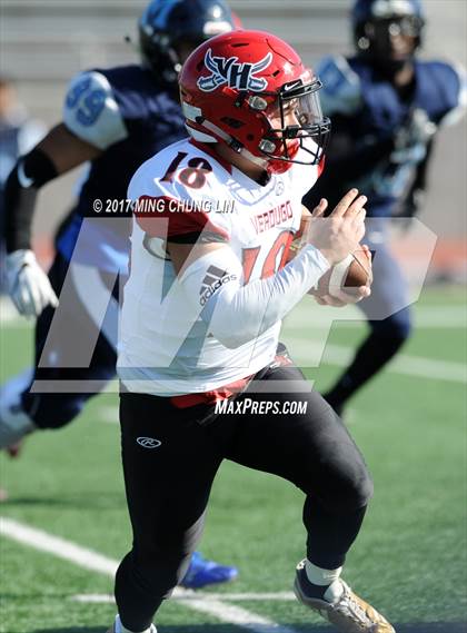 Thumbnail 3 in Marshall vs. Verdugo Hills (CIF LACS D3 Final) photogallery.
