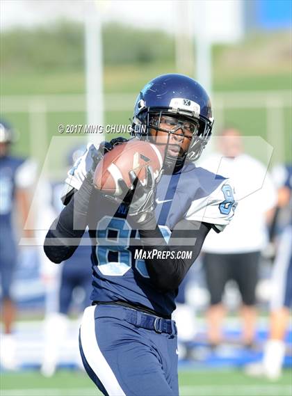 Thumbnail 3 in Marshall vs. Verdugo Hills (CIF LACS D3 Final) photogallery.