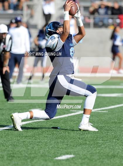 Thumbnail 3 in Marshall vs. Verdugo Hills (CIF LACS D3 Final) photogallery.