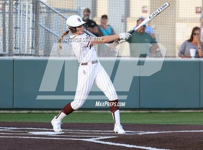 Thumbnail 3 in Tivy @ Dripping Springs photogallery.