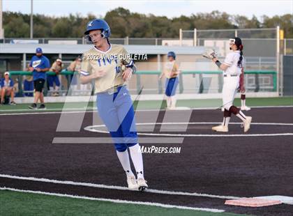 Thumbnail 3 in Tivy @ Dripping Springs photogallery.