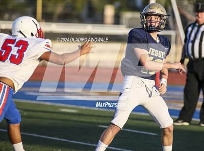 Thumbnail 3 in Dallas Jesuit vs J J Pearce photogallery.