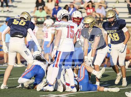 Thumbnail 2 in Dallas Jesuit vs J J Pearce photogallery.