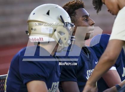 Thumbnail 2 in Dallas Jesuit vs J J Pearce photogallery.