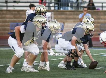 Thumbnail 2 in Dallas Jesuit vs J J Pearce photogallery.