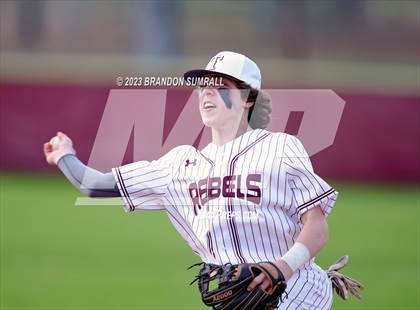 Thumbnail 2 in Montevallo @ Thorsby photogallery.