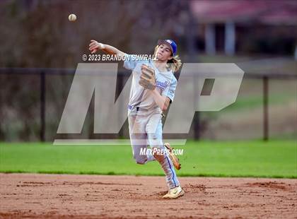 Thumbnail 1 in Montevallo @ Thorsby photogallery.