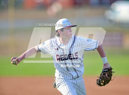 Thumbnail 3 in Montevallo @ Thorsby photogallery.