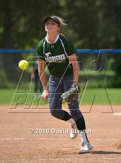 Thumbnail 1 in Franklin vs. Rodriguez (Victory Pre-Season T.O.C.) photogallery.