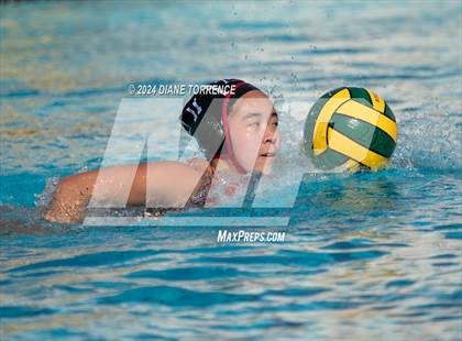Thumbnail 3 in Harvard-Westlake vs Martin Luther King (SoCal Championship Invite) photogallery.