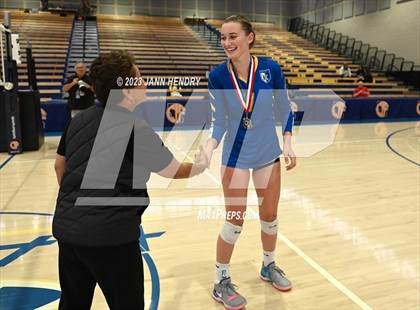Thumbnail 3 in Ripon Christian @ Redwood (CIF State D3 Final) photogallery.